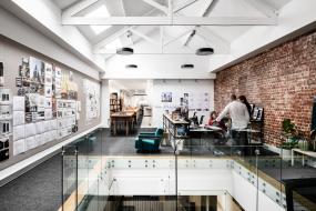 50平办公室集成吊顶灯装修效果图片