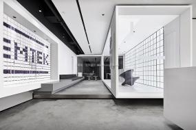 2018现代办公室吊顶装修效果实景图片