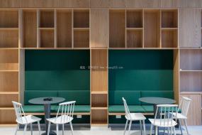 100平米办公室桌椅装修效果图