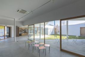 小办公室办公桌椅装修效果图片赏析