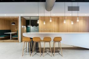 普通办公室室内办公桌椅装修效果图片