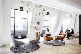 小公司办公室简装修设计图