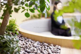 现代办公室风格书架设计装修效果图片