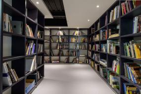 办公室工业风格装修效果图