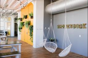 现代国外办公室设计效果图