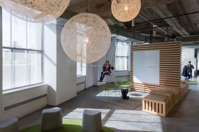 创意现代个性办公室装修效果图