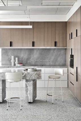 创意小办公室装修图片