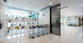 现代办公室装修效果图片展示