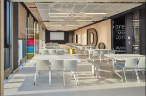 办公室最新室内装饰设计效果图片