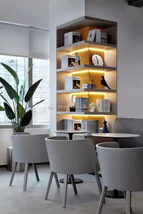 上海嘉定简单办公室设计价格