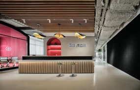 广告公司办公室照片