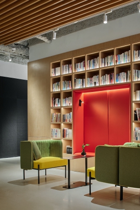 广告公司办公空间平面图