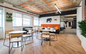 创意几何办公墙面设计图