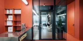 loft办公室设计工业风图片