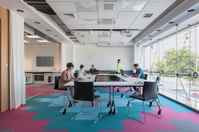 1200平方米工业风办公室设计案例