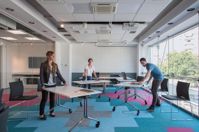 老板办公室设计效果图工业风图片