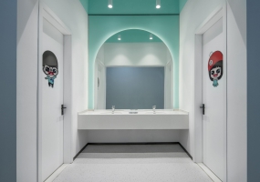 500平户型办公室设计图