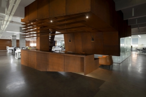 简约400平方办公室装修实景图