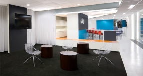 简单办公室装修案例图