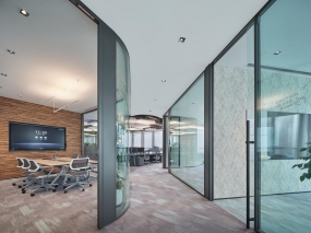 北欧办公空间装修效果