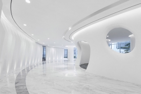 挑高办公装修效果图