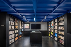 外资风格装修办公室图