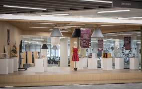 互联网装修办公室图