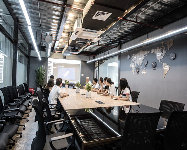 办公室装修效果图